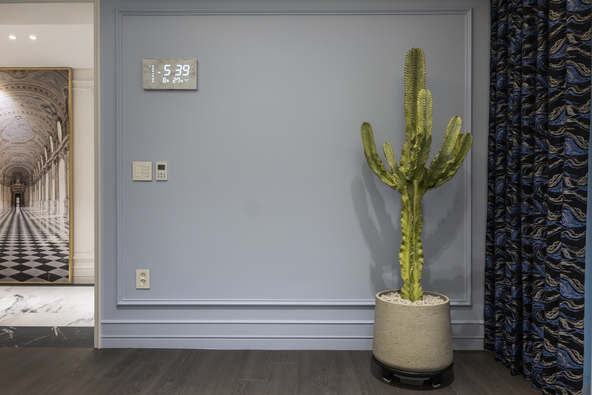 gallery grid image