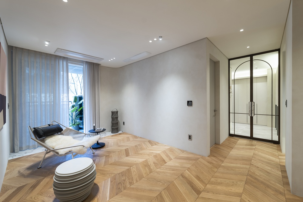 gallery grid image